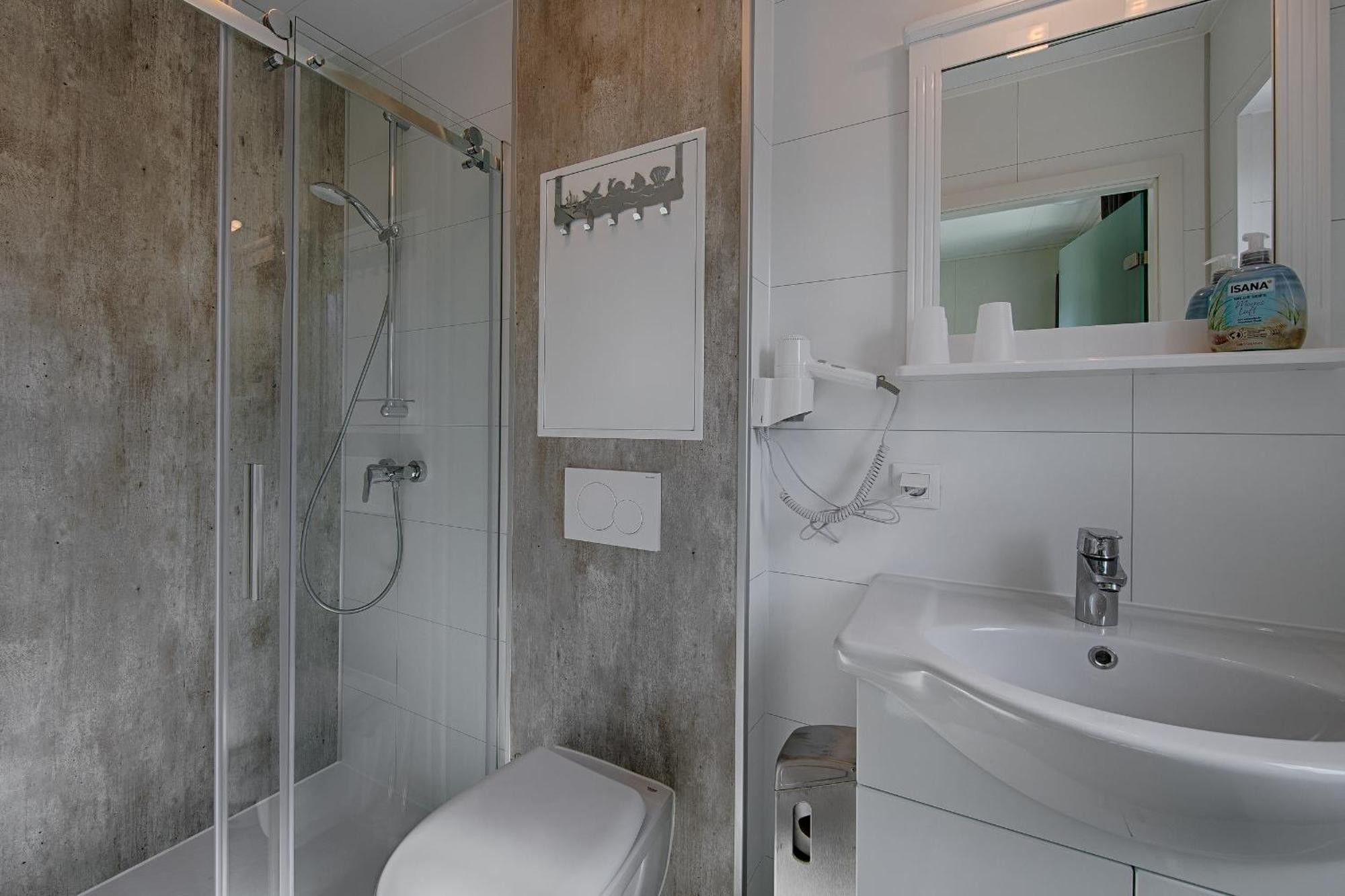 See Hotel Karlslust Chalets Storkow  Εξωτερικό φωτογραφία